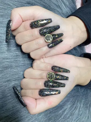 ロング ネイル 《LB》ラブリエ Nail&eyeのマツエク・マツパデザイン