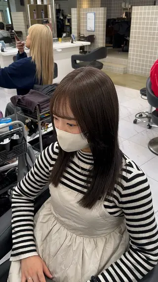 ミディアム 縮毛/ダブルカラー 🦋ベージュヘア🦋のヘアスタイル