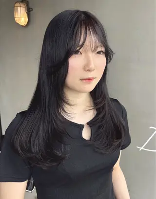 ミディアム 🎀韓国レイヤー/透 明感カラー/airiのヘアスタイル