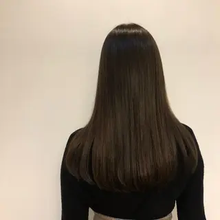 ロング カラー 濱地 美乃理のヘアスタイル