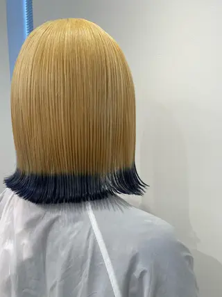 ショート カラー ブリーチ👩🦳/ ✂︎MANAMIのヘアスタイル