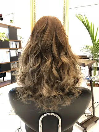 ロング カラー パーマPrivate SalonNoa名駅のヘアスタイル