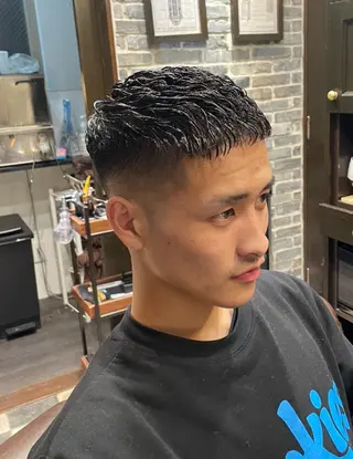 ショート パーマ メンズ blazeman barbershop 新宿店所属・カット無料 長利愛花のヘアスタイル