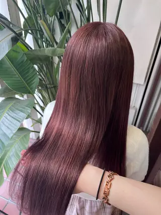 ロング カラー ぴんく髪の美容師🎀 🖤ゆうなのヘアスタイル