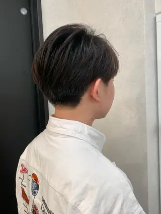 ショート 臼井 真人のヘアスタイル