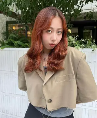 セミロング カラー 🩷ハイトーン透明感 レイヤー🩷ユリカのヘアスタイル