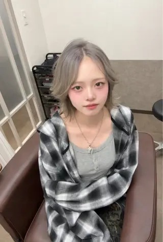 ショート カラー レイヤーカット/ 縮毛矯正🇰🇷早坂のヘアスタイル