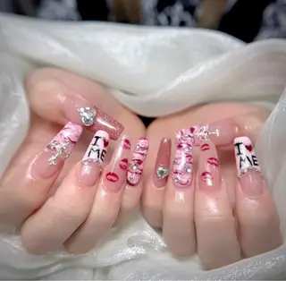 ネイル HIN NAILのネイルデザイン
