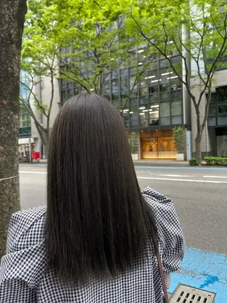 カラー えんぐちとも／透明感 カラー／博多ボブのヘアスタイル