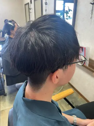 ショート パーマ メンズ 三川 啓英 / 縮毛矯正/髪質改善のヘアスタイル