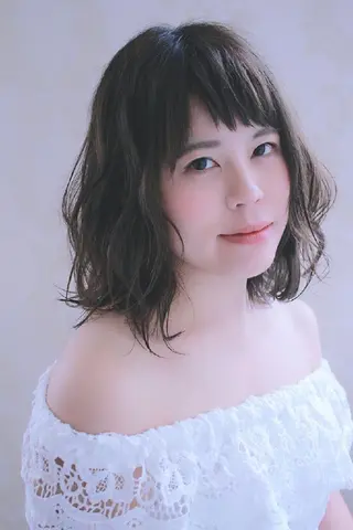 ミディアム カラー パーマ 伊藤 功士のヘアスタイル
