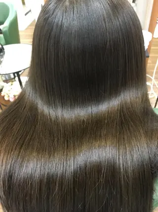 ミディアム カラー SHIORI💜口コ ミNo.1艶カラーのヘアスタイル