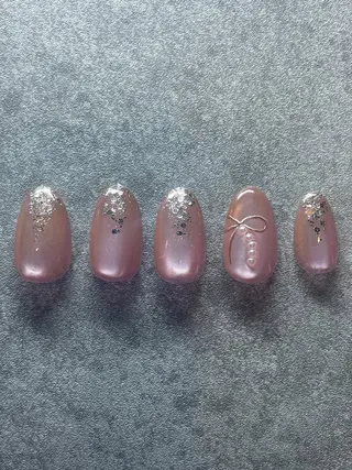 ネイル Rika🌼 シンプル•マグネットのネイルデザイン