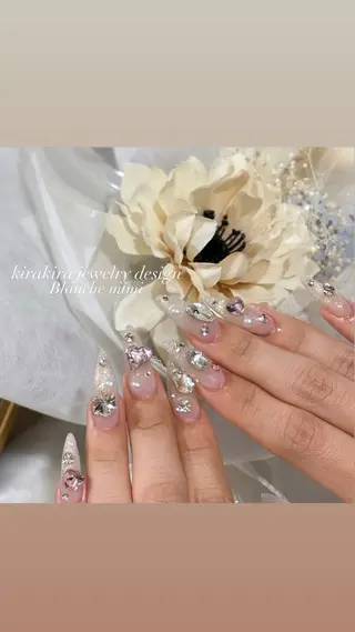 ネイル Blanche mimi.u_aのネイルデザイン