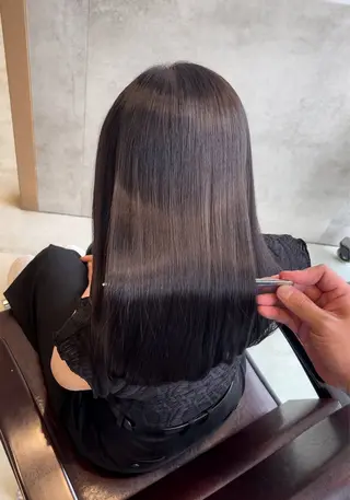 セミロング カラー 縮毛矯正クロスパーマ 益子達也のヘアスタイル