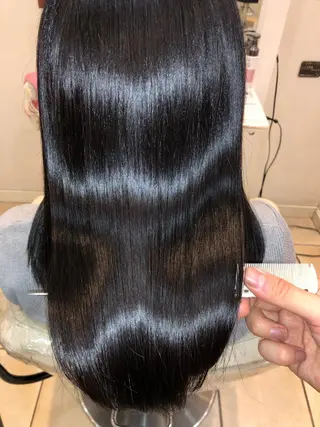 セミロング ダメージレス 桧山店長のヘアスタイル