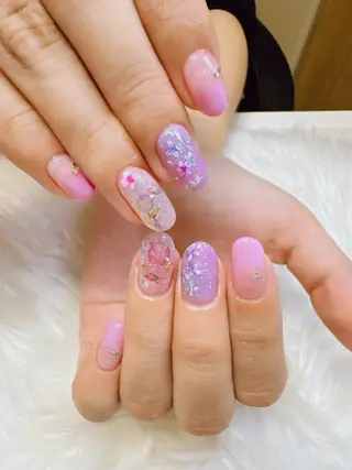 ネイル 高島 夏海のネイルデザイン