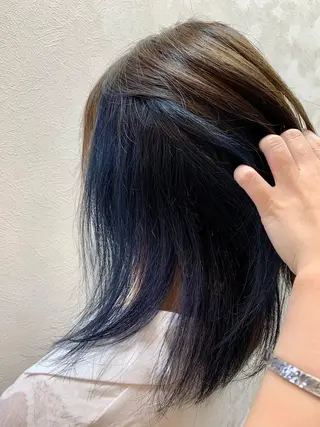 ミディアム カラー 加藤 遥花のヘアスタイル