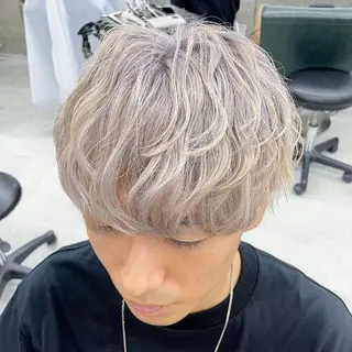 カラー メンズ Lull1人美容室 バレイヤージュのヘアスタイル