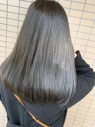 セミロング 透明感♡グレージュ ♡ミルクティー♡のヘアスタイル