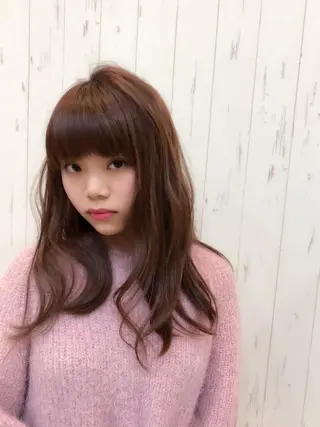 ロング カラー ヘアアレンジ KAIzen. tomoのヘアスタイル