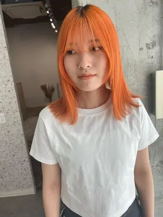 ミディアム カラー ヘアアレンジ lani ブリーチ /ダブルカラーのヘアスタイル