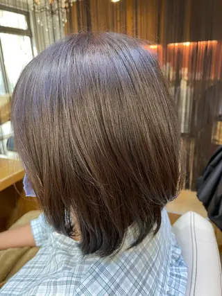 ミディアム 山木 裕子のヘアスタイル