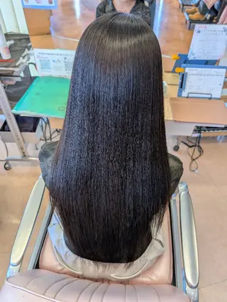 ロング 鈴木 優里花のヘアスタイル