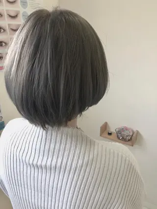 カラー 牧野 佳樹のヘアスタイル