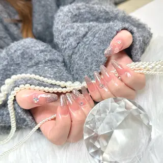 ネイル Ravie nail Nのネイルデザイン
