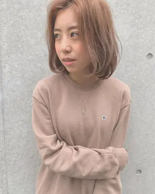 ミディアム カラー 安達 俊亮のヘアスタイル