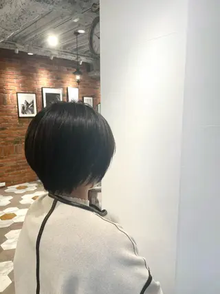 ショート カラー 顔まわりcut🌿 Hinakoのヘアスタイル