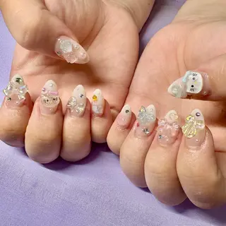 ネイル VIBLISS福岡 tomokoのネイルデザイン