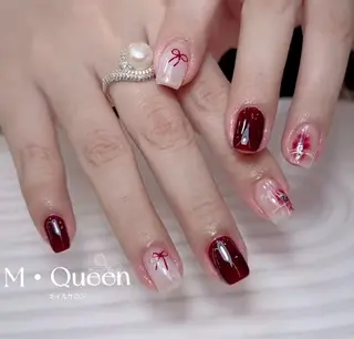 ネイル MQueen ネイルサロンマルのネイルデザイン