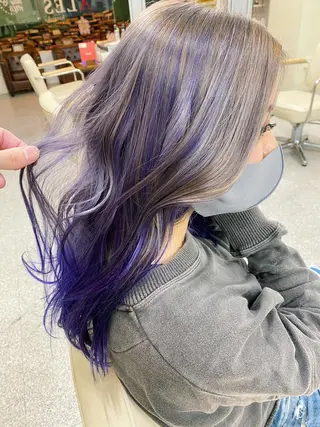セミロング カラー レイヤーウルフ エクステ磯部のヘアスタイル
