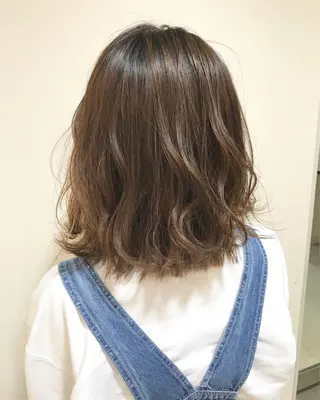 ミディアム Miru by INCE HAIRのヘアスタイル