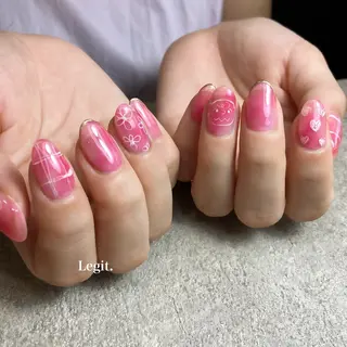 ネイル Legit nail salonのネイルデザイン