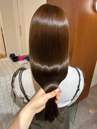 ロング 小林 朋花のヘアスタイル