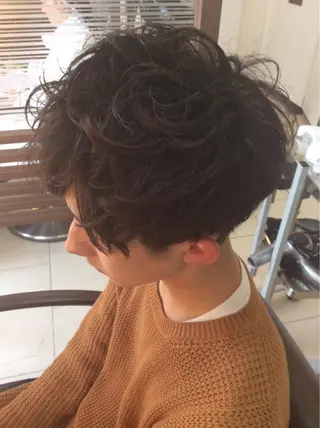 ショート パーマ メンズ 似合わせ/代表 髪質改善/山田将大のヘアスタイル
