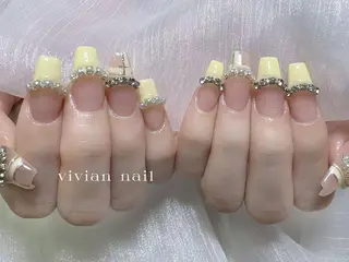 ネイル VIVIAN リサのネイルデザイン