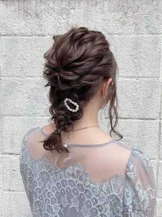 ミディアム ヘアアレンジ ヘアアレンジ にいた　かづしげのヘアスタイル