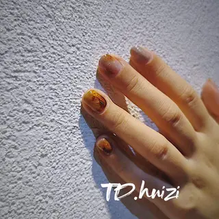 ショート めぐみのネイルサロン スタッフ練習のネイルデザイン