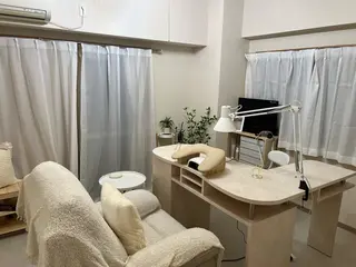 nailsalon eMu.所属・eMu. Manamiのネイルデザイン