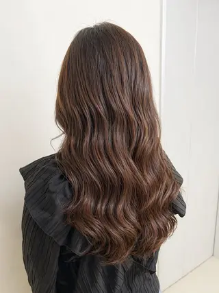 ロング コテ巻き風パーマ サトウタケル 表参道のヘアスタイル