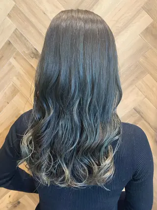 ロング カラー Earth岩槻店 YAGIのヘアスタイル