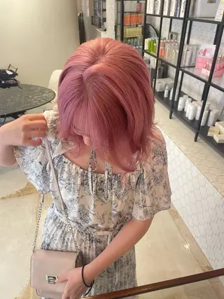 ミディアム カラー MIRROR eyelashes eyebrows所属・ユウナ ︎︎ MIRRORのマツエク・マツパデザイン