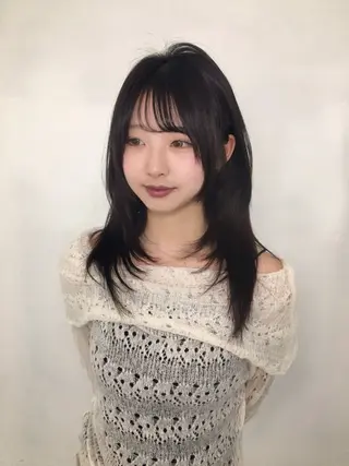 ロング Hanaka🐈‍⬛ 海外×ニュアンスのヘアスタイル