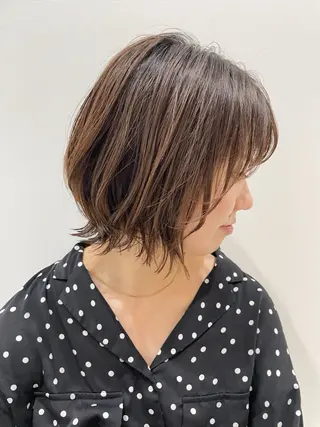 ミディアム ボブ/レイヤー 透明感／上尾/歩のヘアスタイル