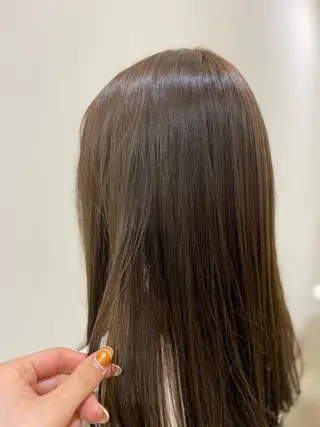 セミロング Ashanti 磯崎のヘアスタイル