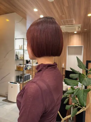 ショート カラー 穂乃香 BEAUTRIUMのヘアスタイル